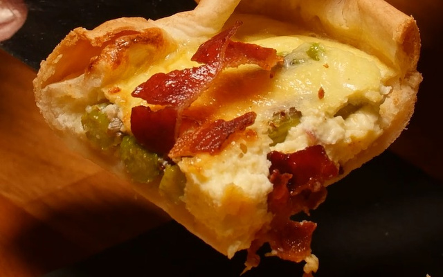 Tarte graphique aux asperges