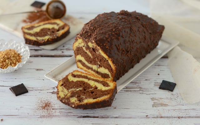 Cake marbré et glaçage rocher