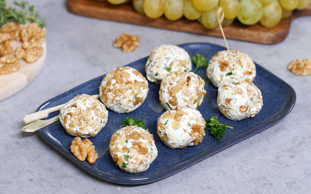 Boulettes de chèvre frais aux Noix du Périgord AOP