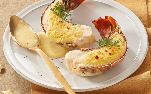 Queues de langoustes au sabayon de champagne