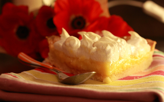 Tarte au citron, crème fraîche et meringue