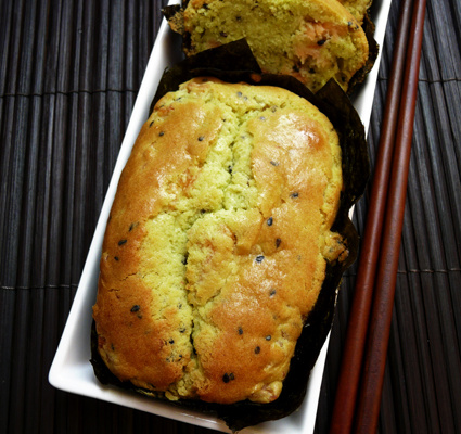 Maki cake (cake au wasabi, saumon fumé, sésame noir et nori)