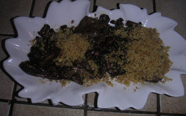Foie gras au crumble de cépes