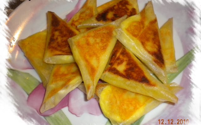 Petit samoussa courgette-chèvre