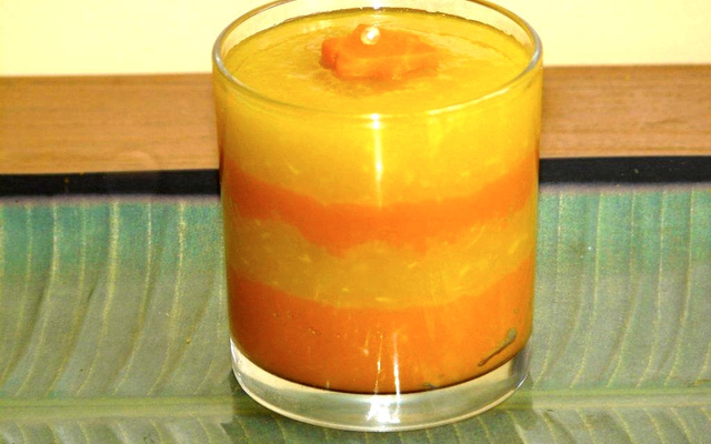 Verrine de lemon curd et mousse de carottes