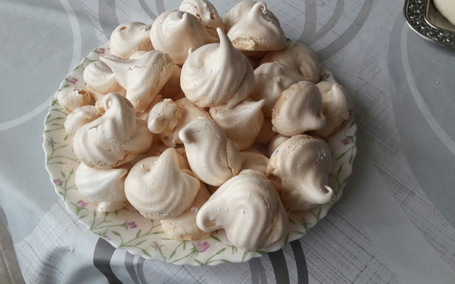 Meringue française à basse température : la recette facile