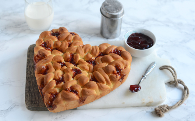 Brioche en forme de coeur