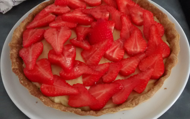 Tarte aux fraises traditionnelle à la crème pâtissière
