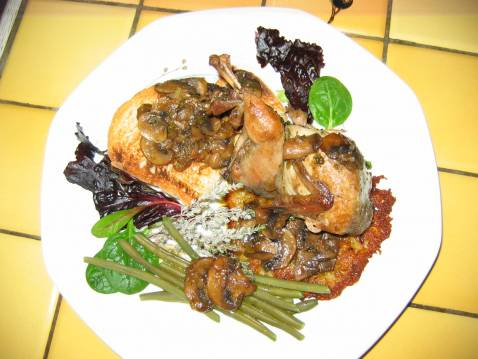 Caille au foie gras et sa galette