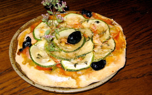 Pizza fleur à la courgette
