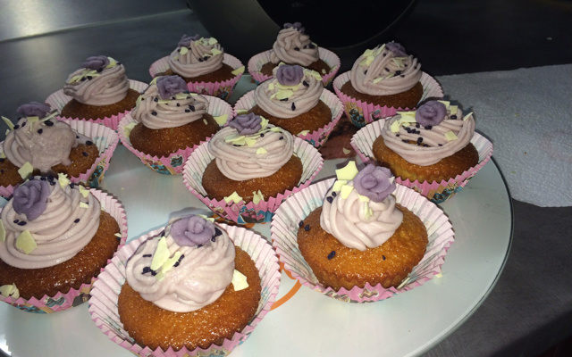 Cupcakes à la violette