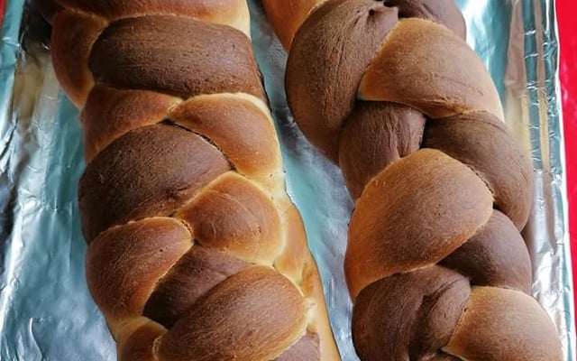 Brioche tressée bicolore