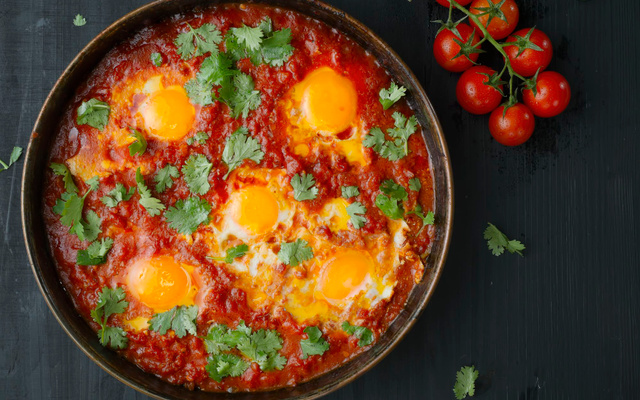 Chakchouka aux œufs traditionnelle