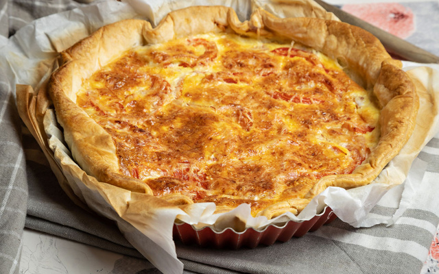 Tarte au thon à la tomate croustillante