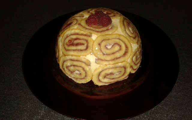 Mini croissants au saumon fumé, philadelphia et ciboulette