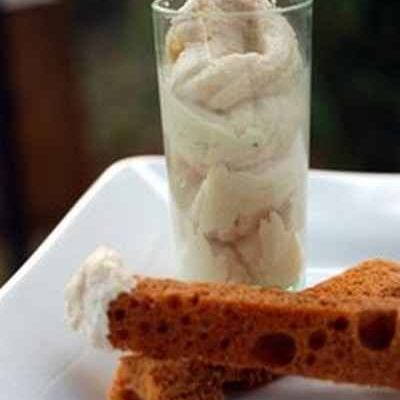 Chantilly de foie gras & ses mouillettes de pain d'épices