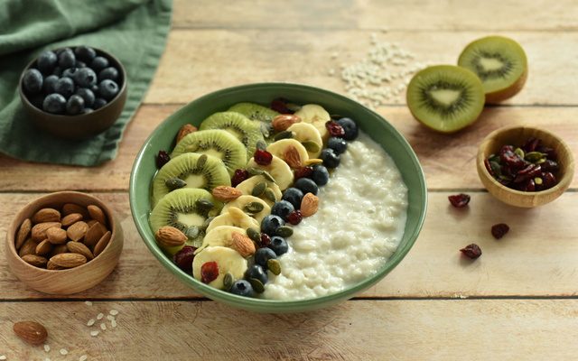 Riz au lait d'amandes du petit-déjeuner