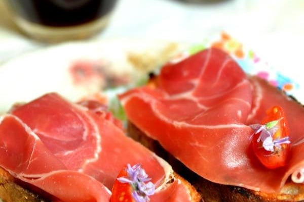 Sangria accompagnée de pan con tomate