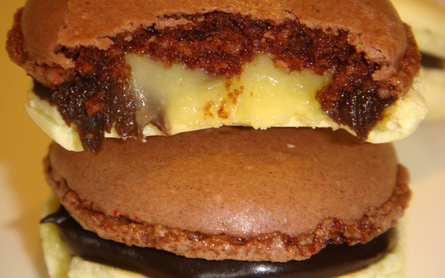 Macarons chocolat cœur de citron