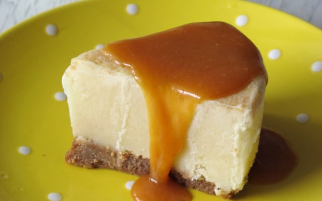 Cheesecake glacé sauce caramel au beurre salé
