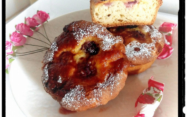 Tartelettes levées à la crème coco framboise
