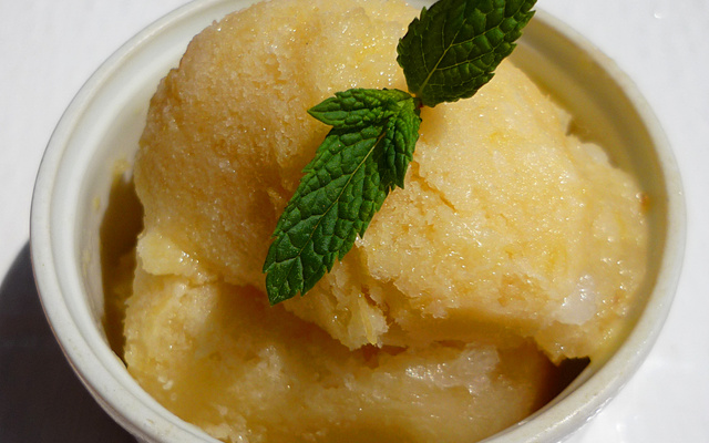 Glace aux oranges amères