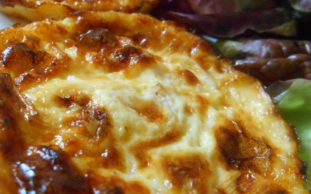 Mini-quiches sans pâte saumon fumé & poireau