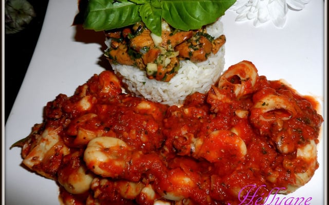 Seiches à la provençale et son ballotin de riz aux girolles