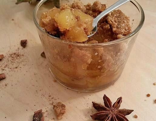 Crumble à l'ananas & aux épices