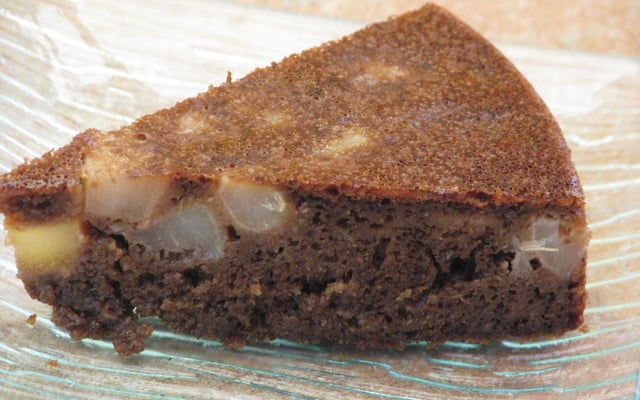 Gâteau aux poires et aux noix