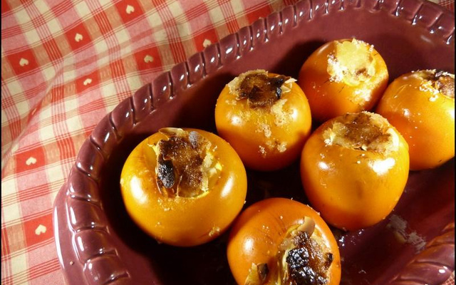 Kakis persimon de Noël au four