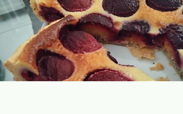 Tarte aux prunes du jardin