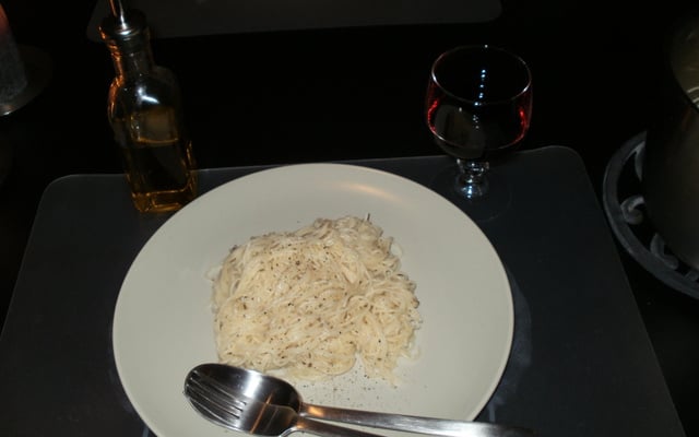 Spaghettis au fromage et au poivre