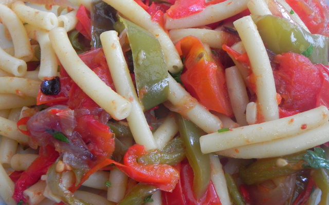 Macaronis aux poivrons