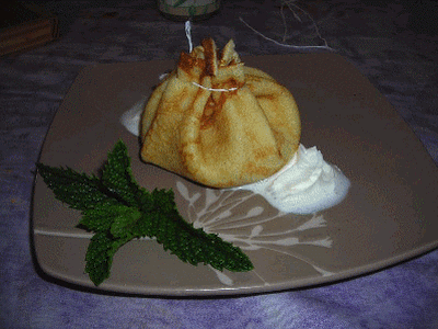 Aumonière aux bananes caramelisées et glace vanille