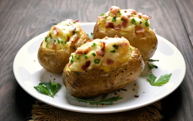 Petites pommes de terre en robe du soir