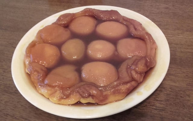 Tarte tatin aux abricots classique