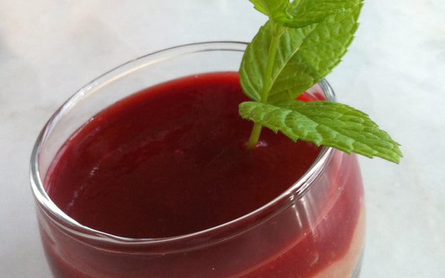 Délice de rhubarbe et fraises