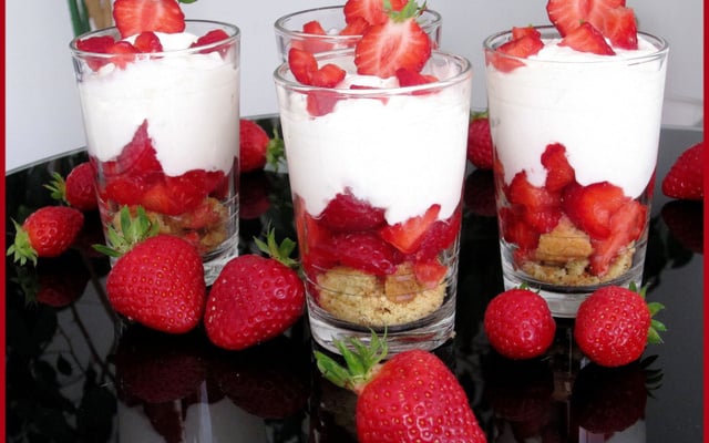 Trifle aux fraises gourmand