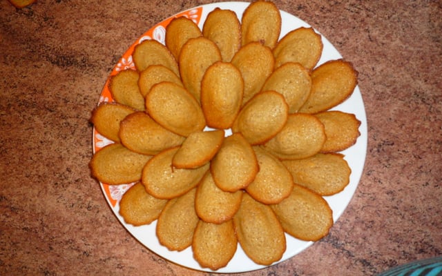 Madeleines au café