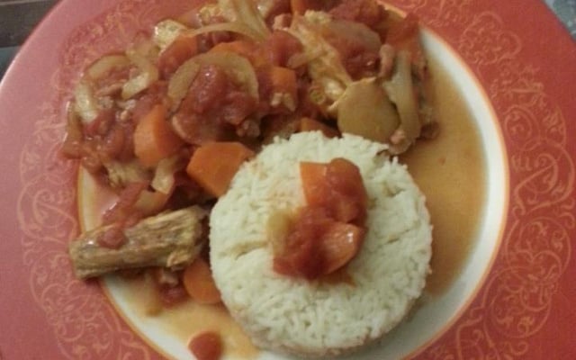 Roussette ou saumonette à la provençale