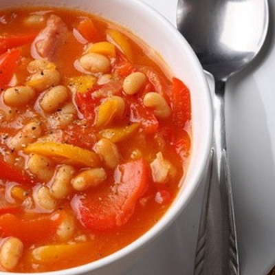 Haricots de Soissons à la tomate et à l'ail