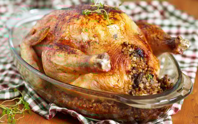 La meilleure façon de faire un chapon farci aux morilles et au foie gras