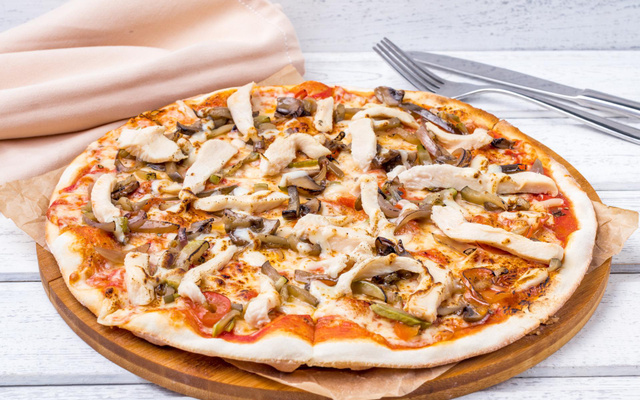 Pizza au poulet classique