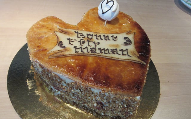 Mille feuilles aux fraises en forme de cœur