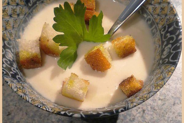 Potage Dubarry ou crème de chou-fleur