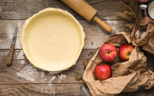 La pâte brisée à l'huile d'olive et à la purée d'amandes