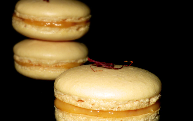 Macarons abricot et safran