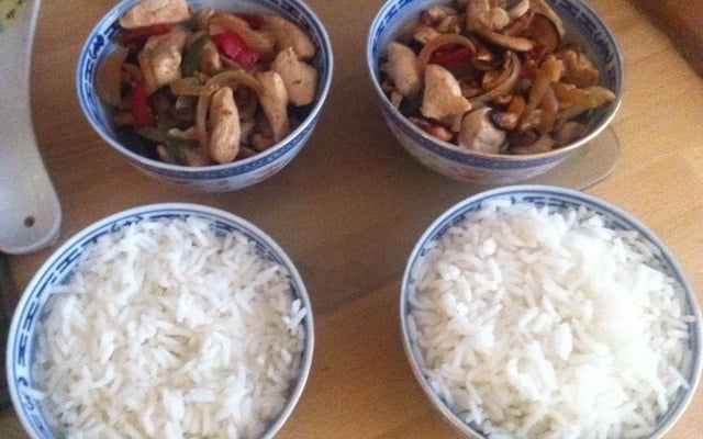 Poulet sauté aux noix de cajou