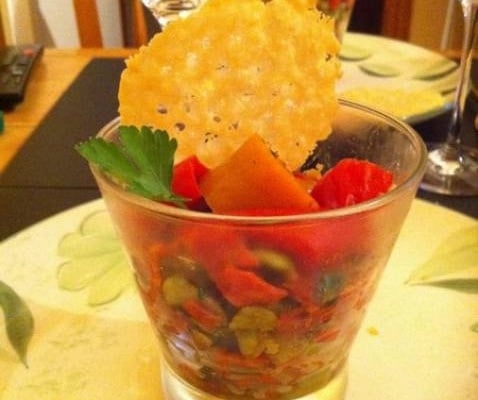 Fèves au chorizo et poivrons marinés